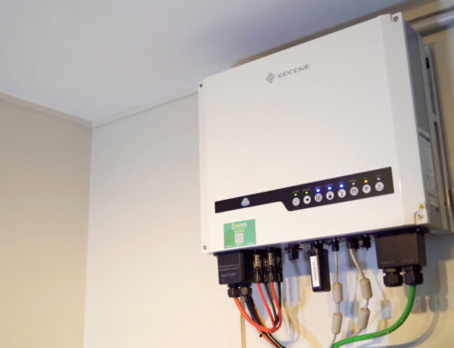 Hoe lang kun je energie uit je thuisbatterij gebruiken?