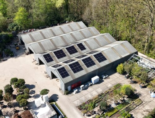 Bedrijfsdak met asbest? Deze premie kan bijna je volledige zonnepaneleninstallatie dekken